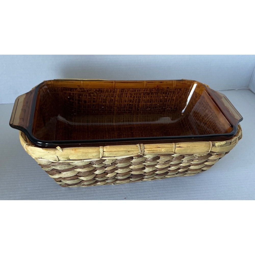 Anchor Hocking Vintage Harvest Amber Glass Loaf Pan with Woven Basket 5x9 1.5 Qt